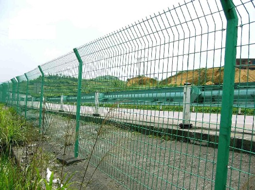 高速公路護網